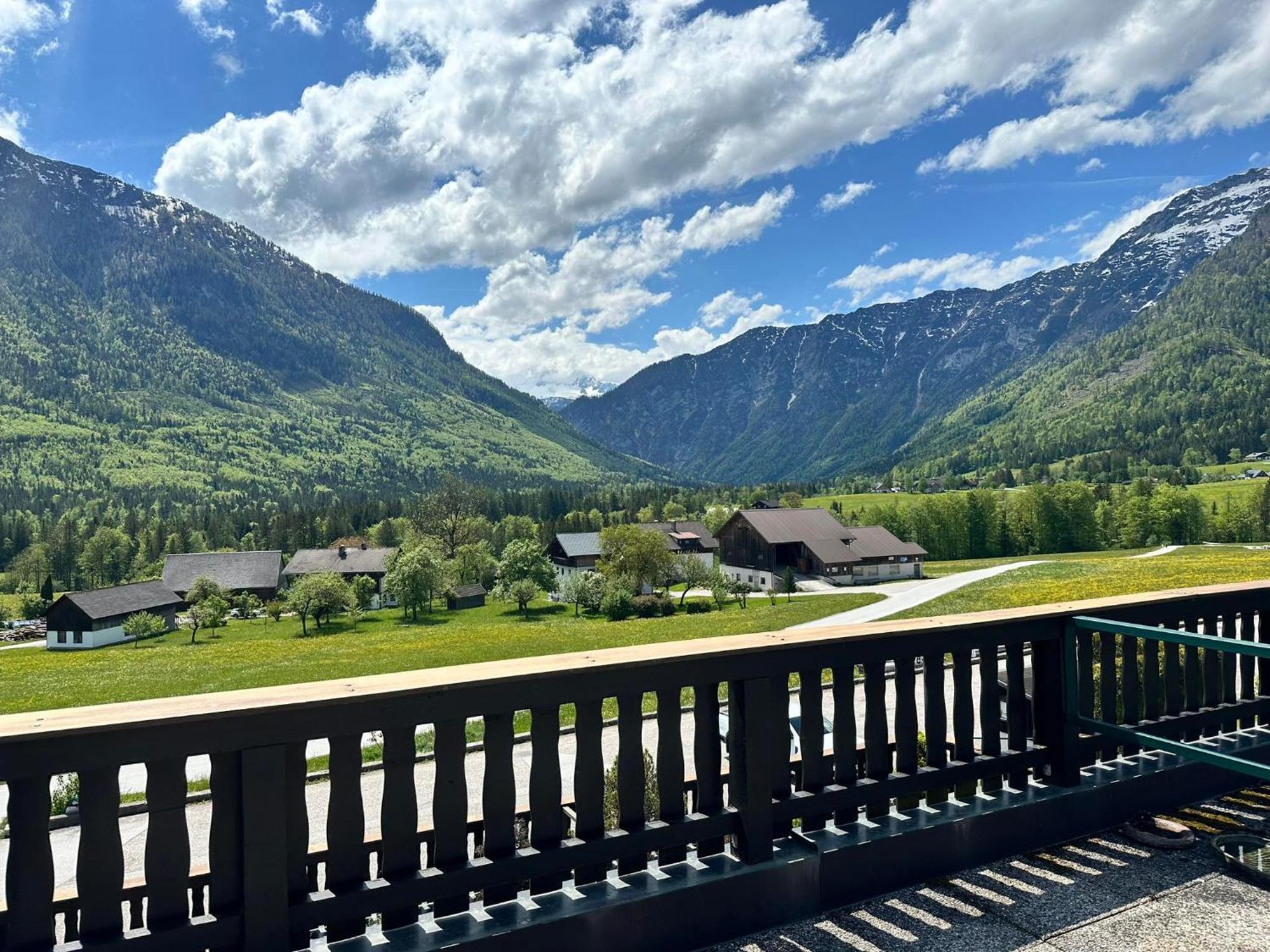 Das Alpenzeit Appartement Mit Just Private Terrasse (Adults Only) Bad Aussee Luaran gambar