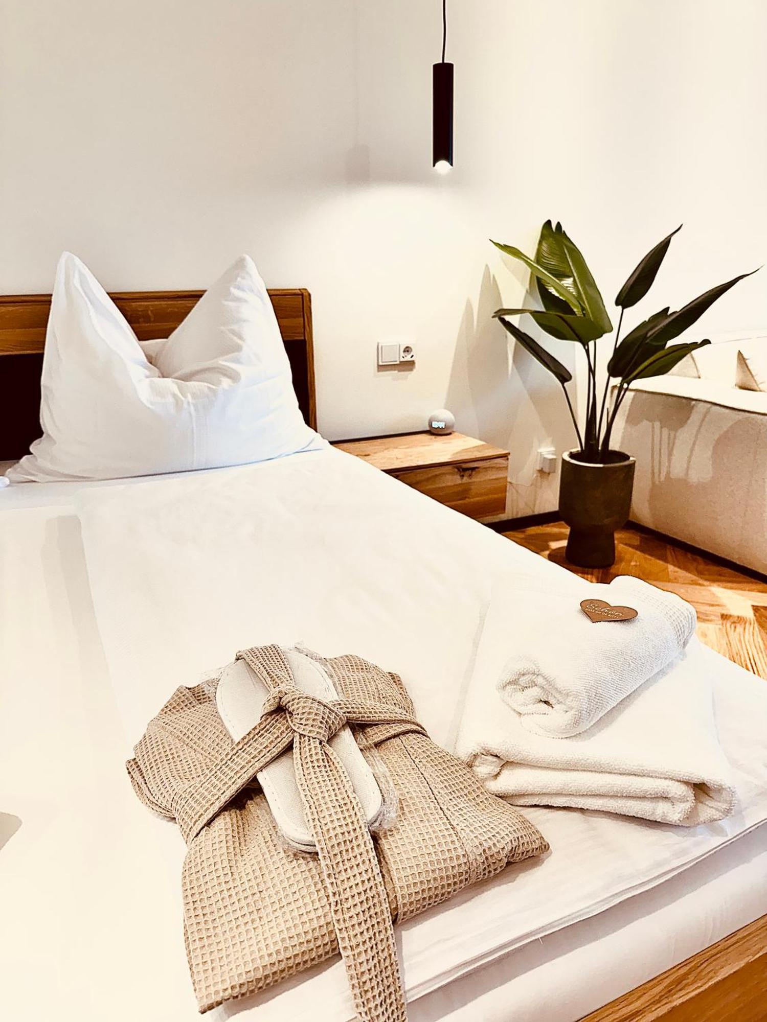 Das Alpenzeit Appartement Mit Just Private Terrasse (Adults Only) Bad Aussee Luaran gambar