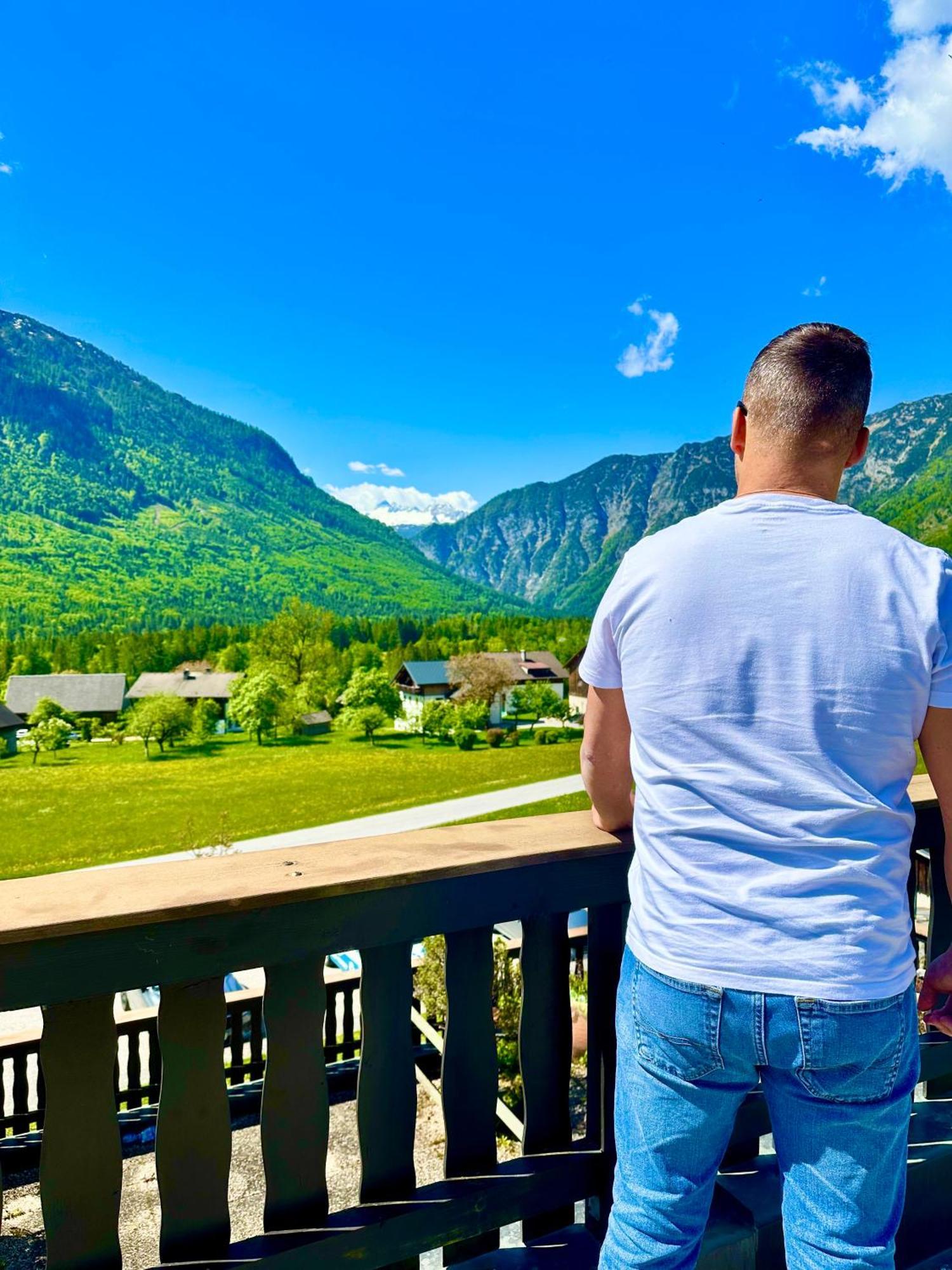 Das Alpenzeit Appartement Mit Just Private Terrasse (Adults Only) Bad Aussee Luaran gambar