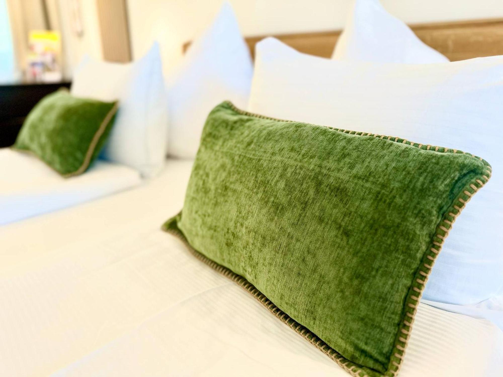 Das Alpenzeit Appartement Mit Just Private Terrasse (Adults Only) Bad Aussee Luaran gambar